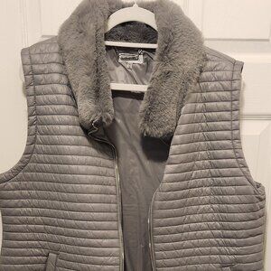 Pre-loved Calvin Klein Faux Fur Collared Vest Silver / Light Gray